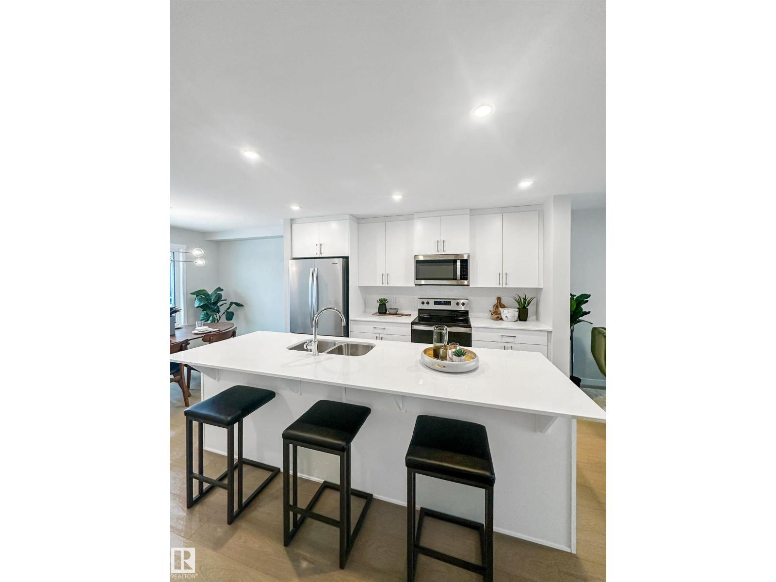173 GRIESBACH RD NW