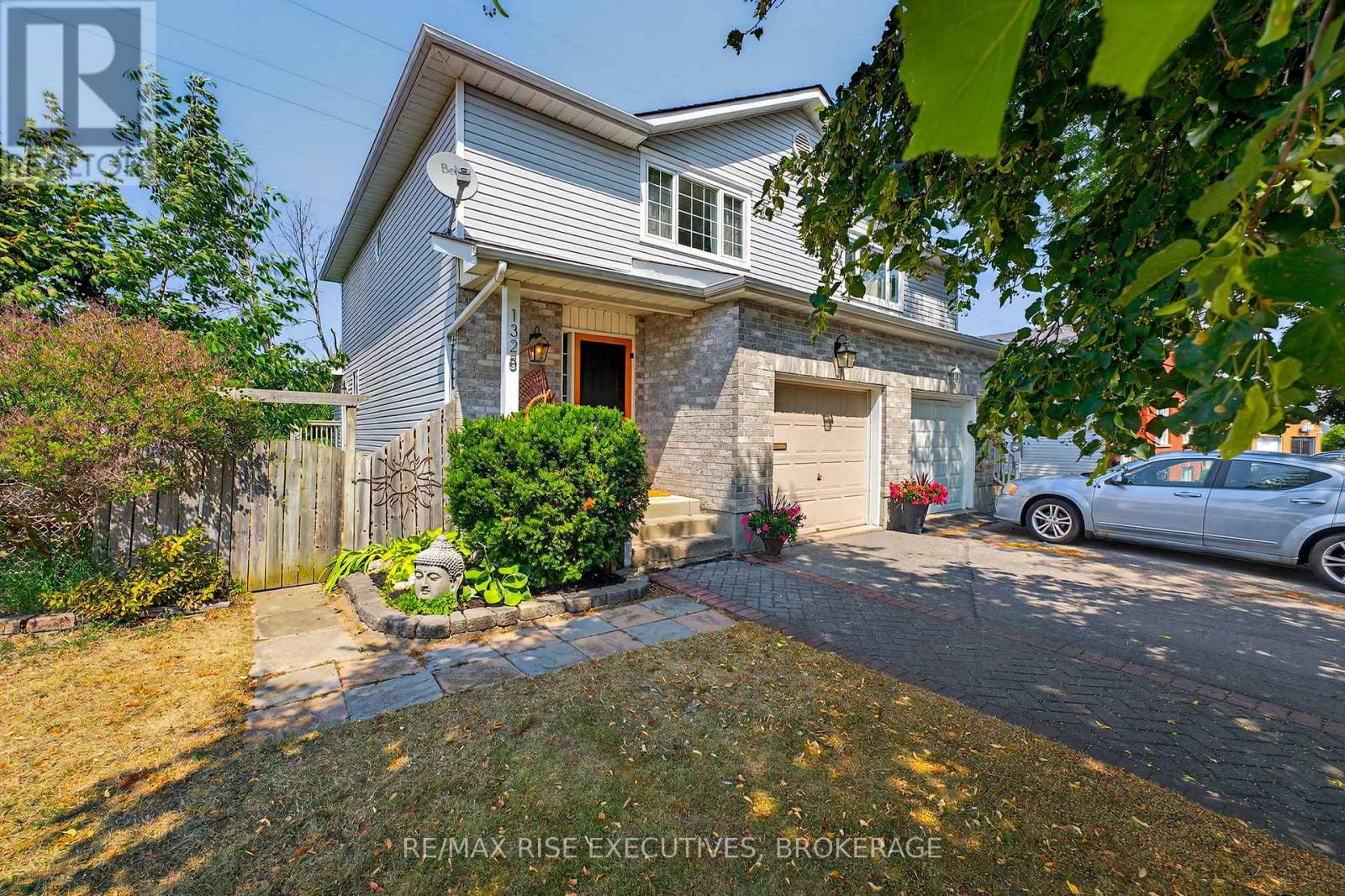 1328 BRACKENWOOD CRESCENT