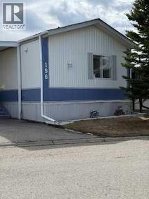 198, 99 Arbour Lake Road NW Calgary AB T3G4E4