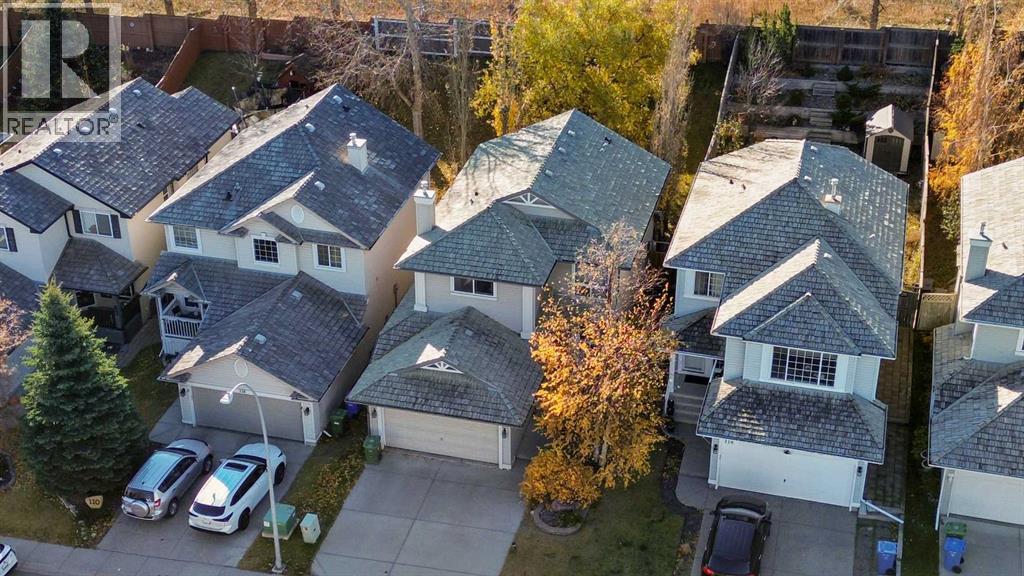 114 Valley Ponds Crescent NW