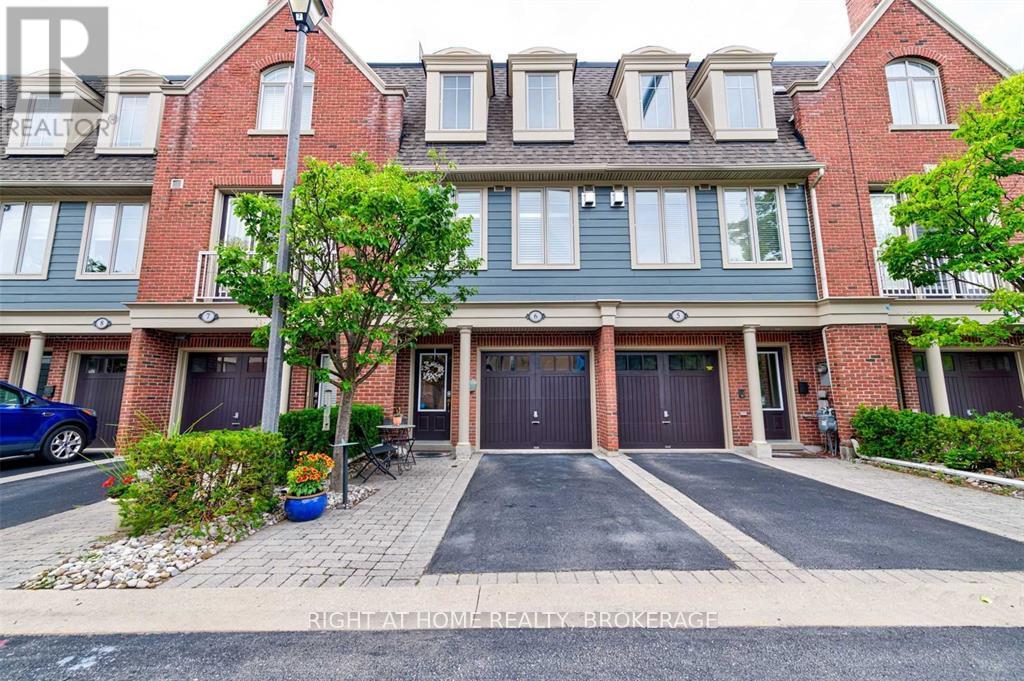 122 LAKESHORE ROAD W