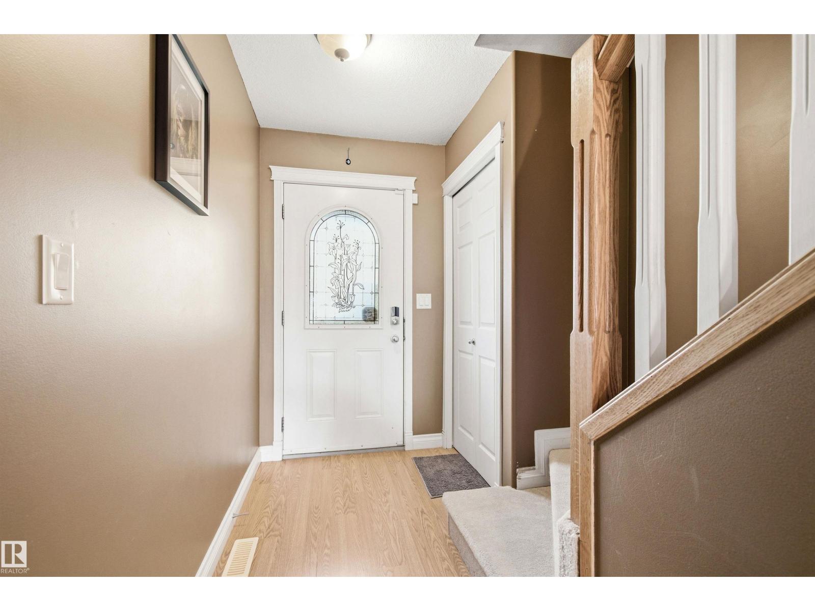 #12 16317 64 ST NW