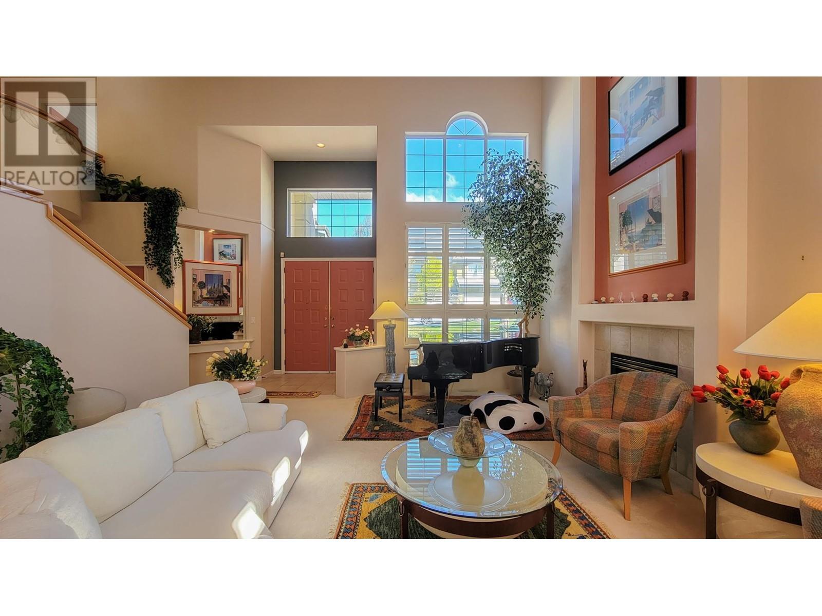 147 ASPENWOOD DRIVE