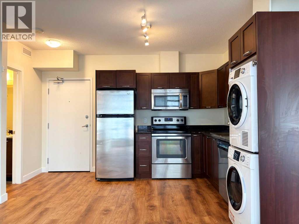 208, 3820 Brentwood Road NW