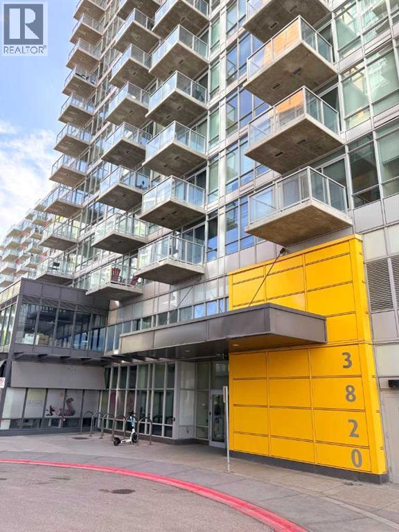 208, 3820 Brentwood Road NW