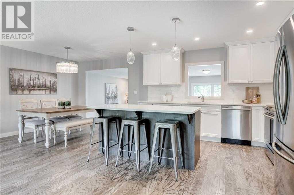 228 Havenhurst Crescent SW