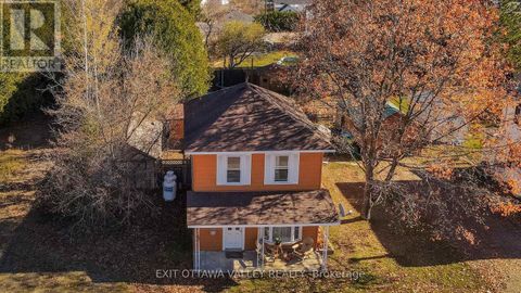28 PAUGH LAKE ROAD Madawaska Valley ON K0J1B0