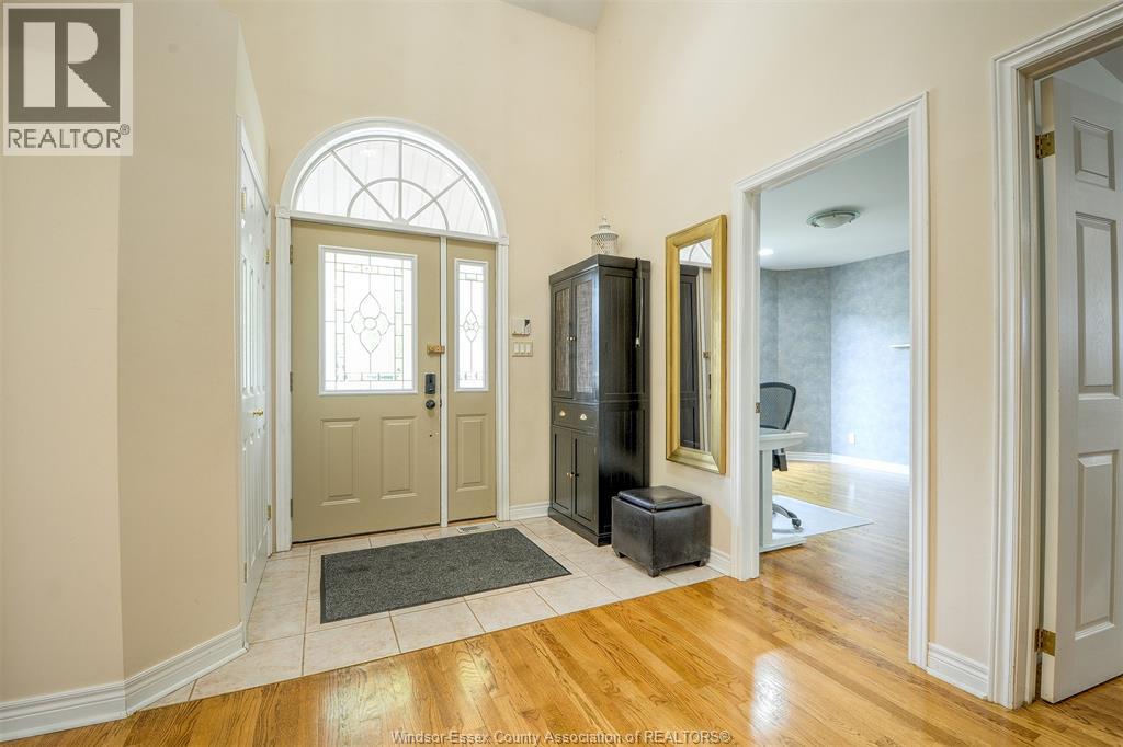 36 Meadow LANE