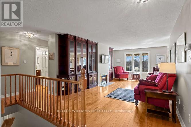 52 - 1500 RICHMOND STREET