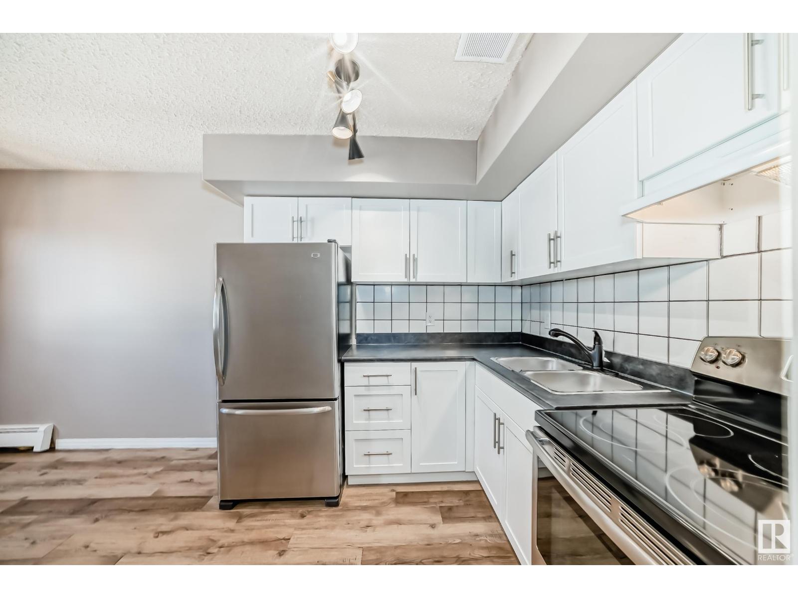 #112 16340 109 ST NW