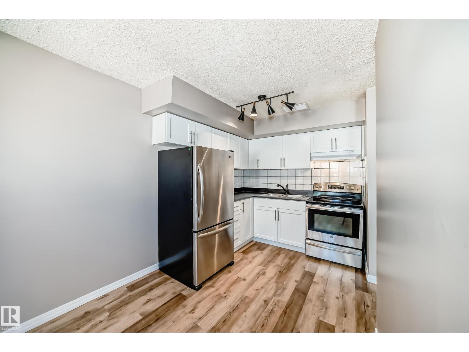 #112 16340 109 ST NW