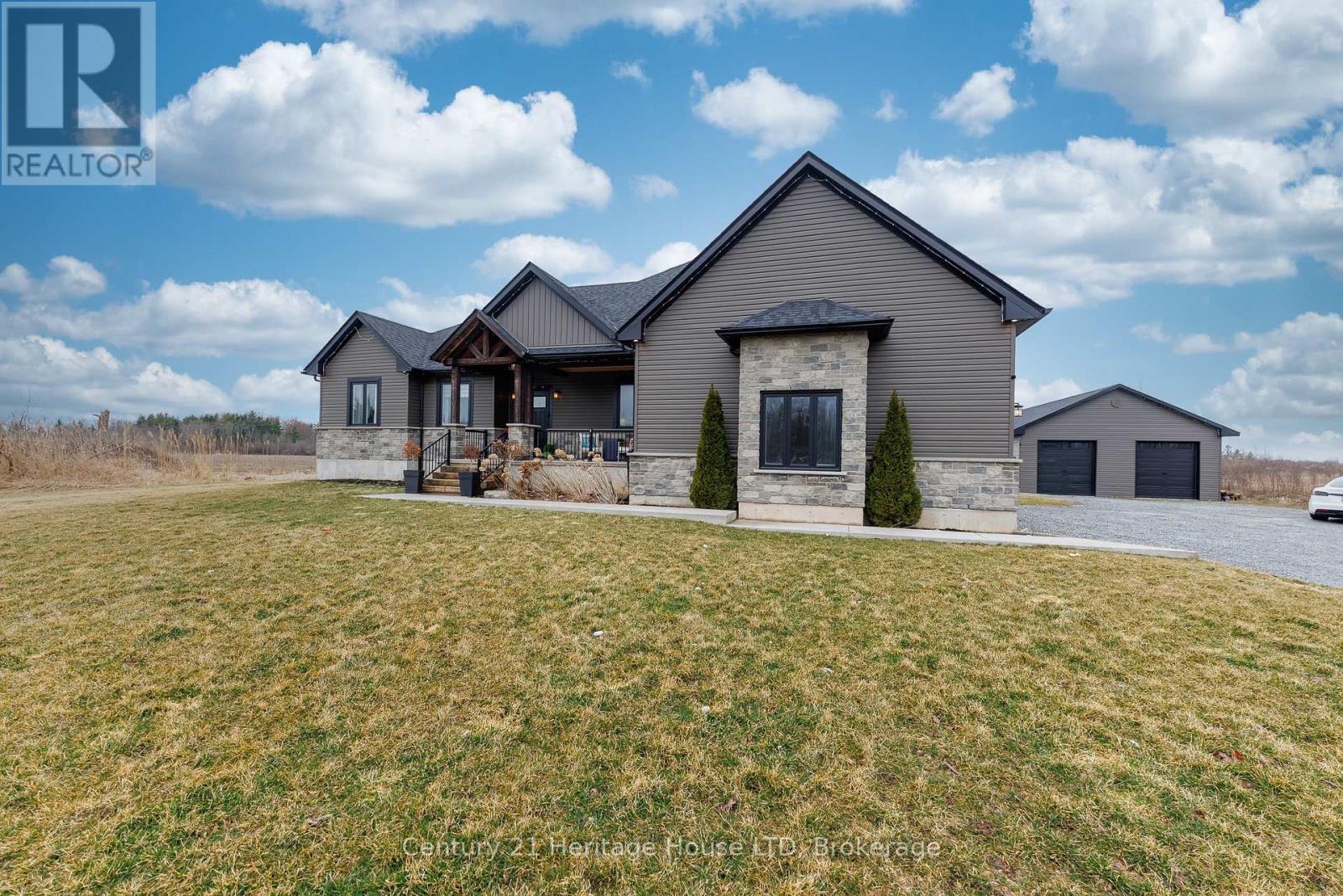 856 LORRAINE ROAD