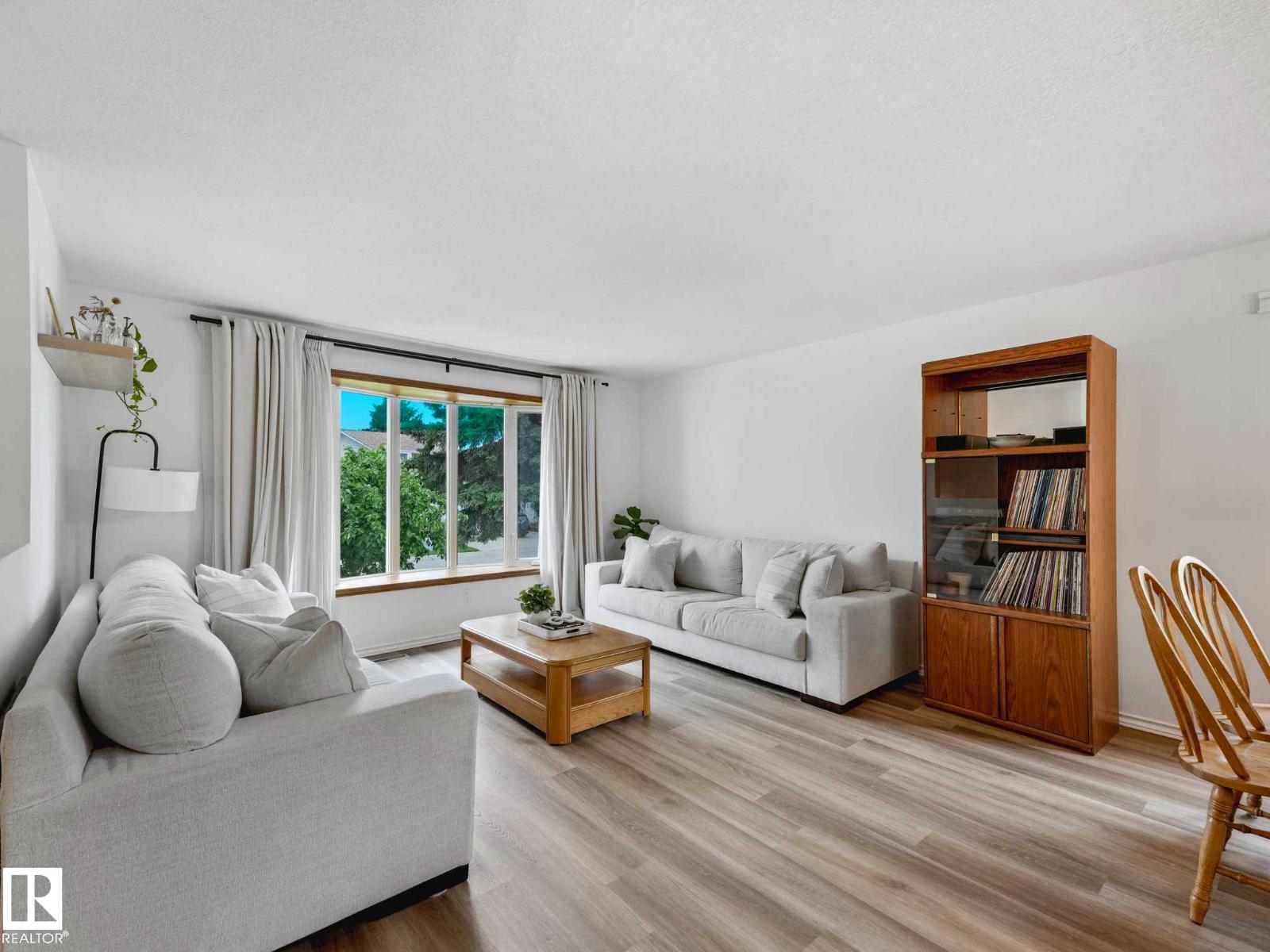 3904 35 AV NW