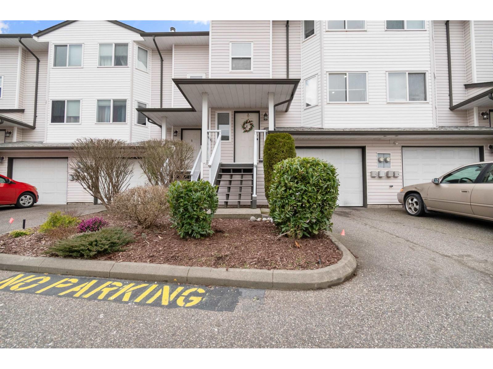 4 5950 VEDDER ROAD|Vedder Crossing