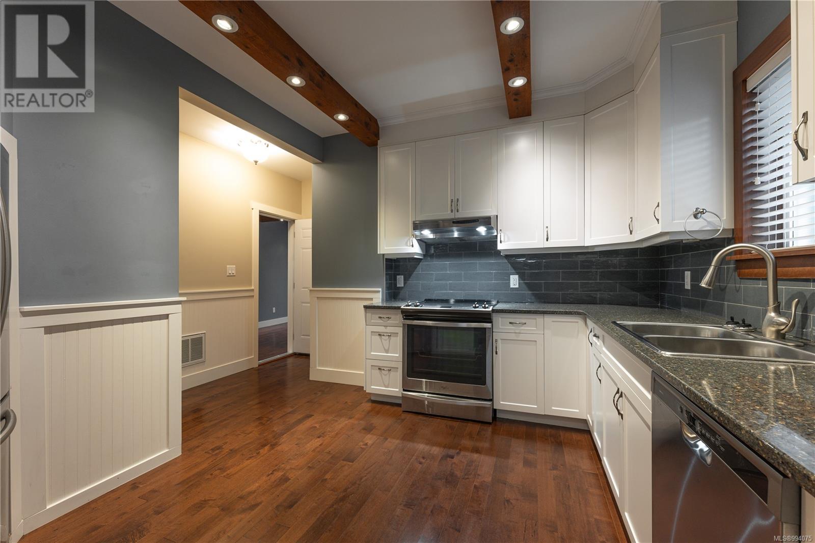 351 Wesley St