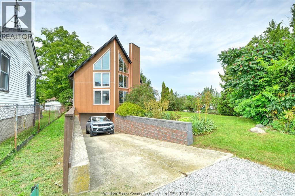 535 ERIE S (COUNTY RD 13)