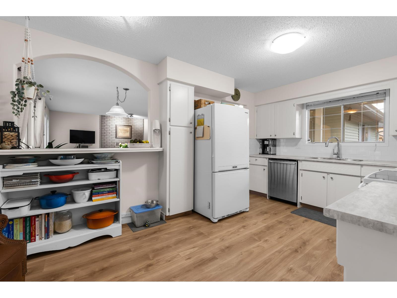 32864 CAPILANO PLACE