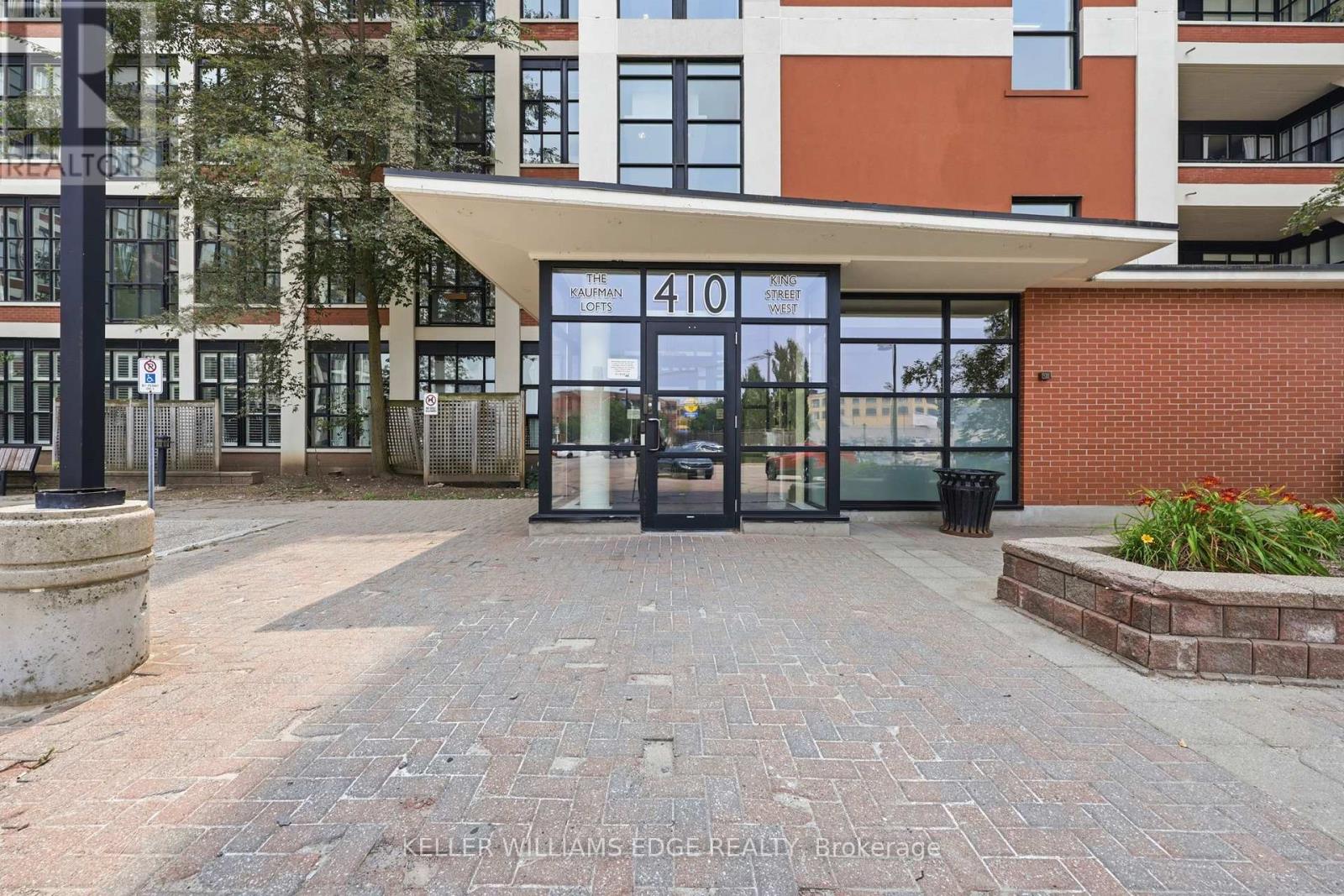 307 - 410 KING STREET W
