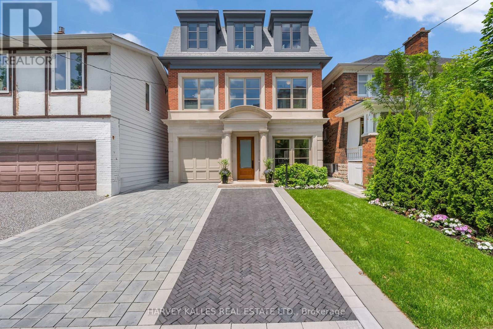 Photo 1 of 48 — 82 SHERWOOD AVENUE, Toronto (Mount Pleasant East), ON M4P2A7