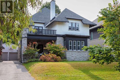 290 CLEMOW AVENUE Ottawa ON K1S2B8