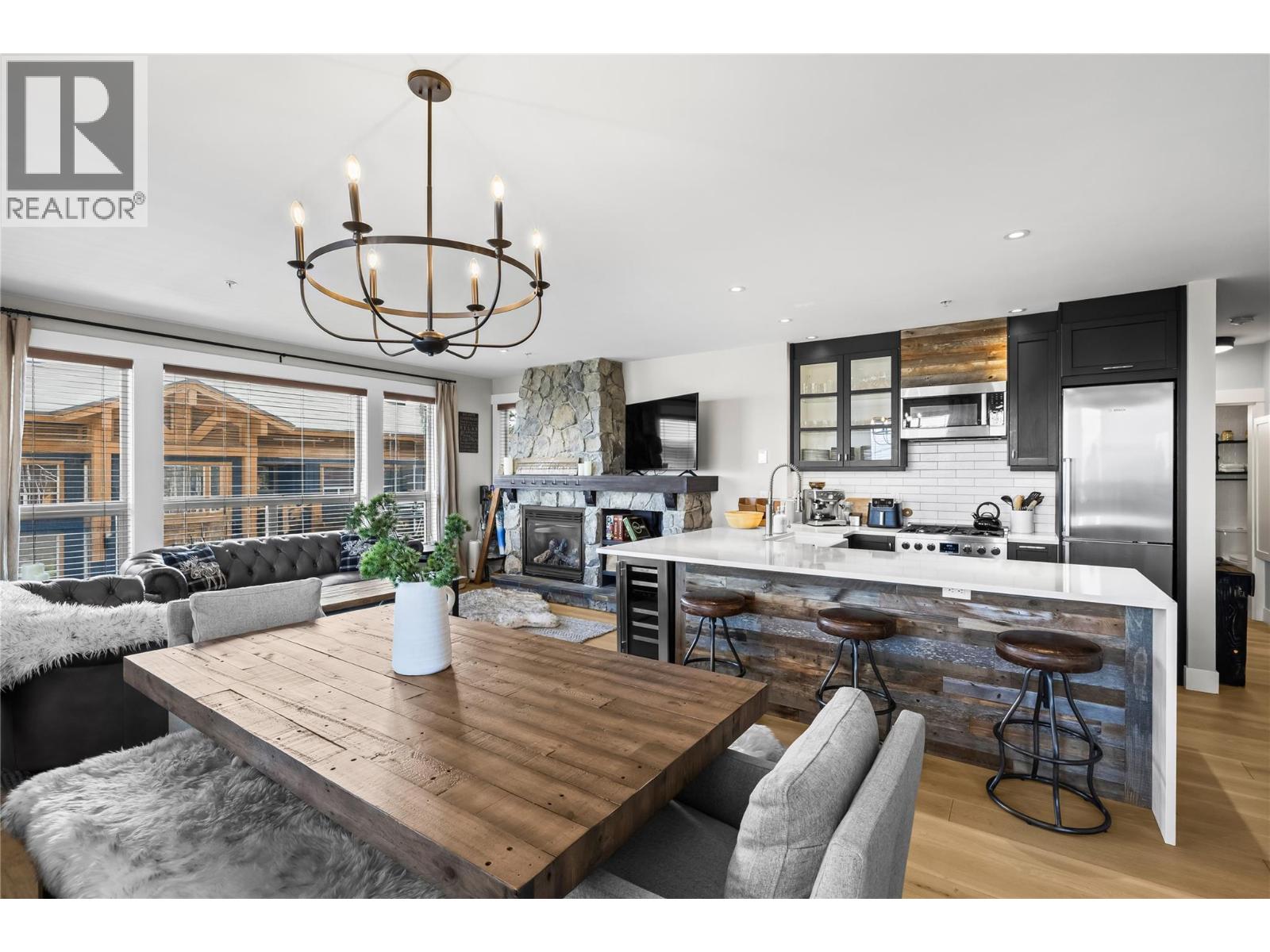 5300 Big White Road Unit# 101