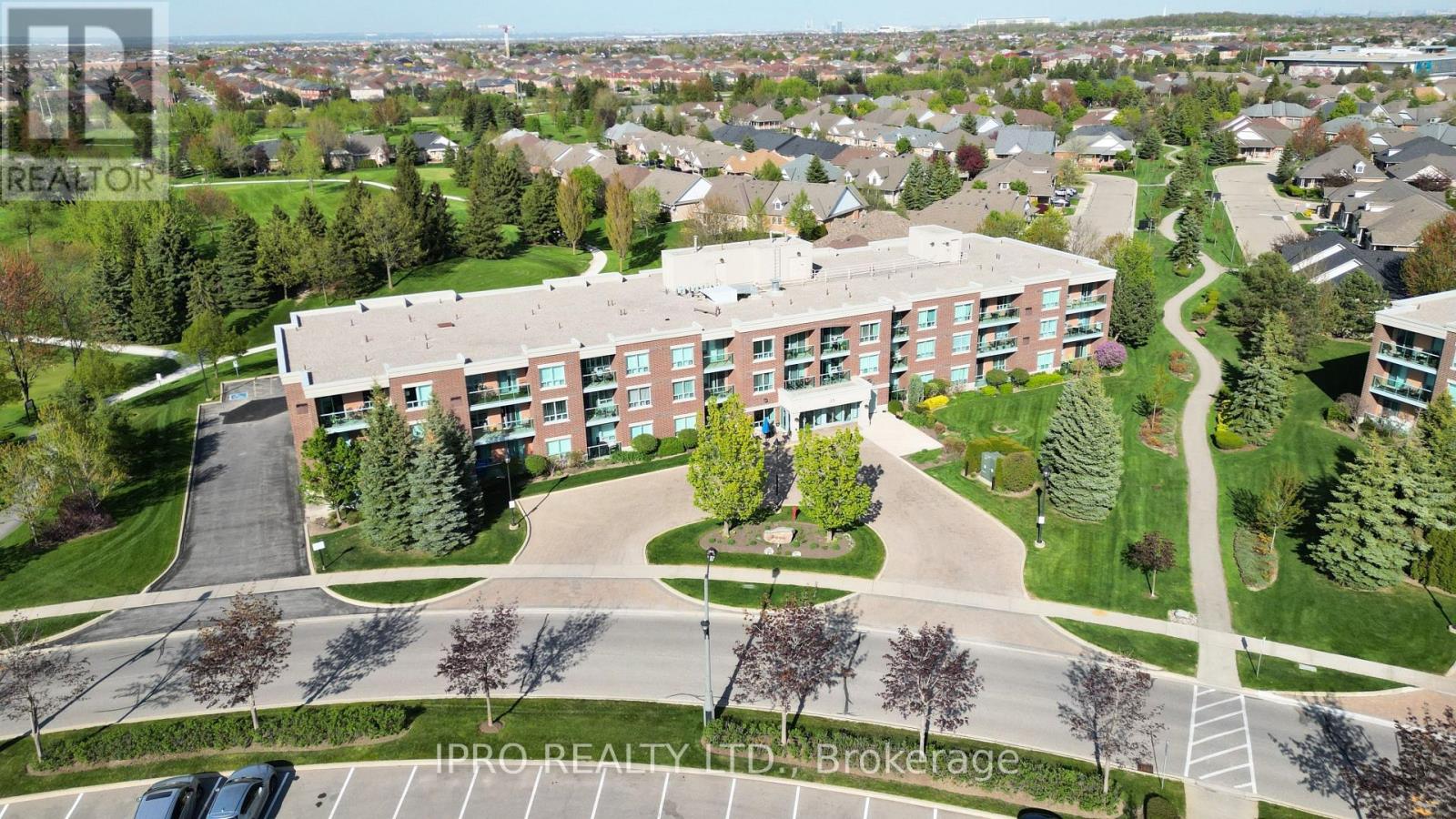 207 - 25 VIA ROSEDALE WAY