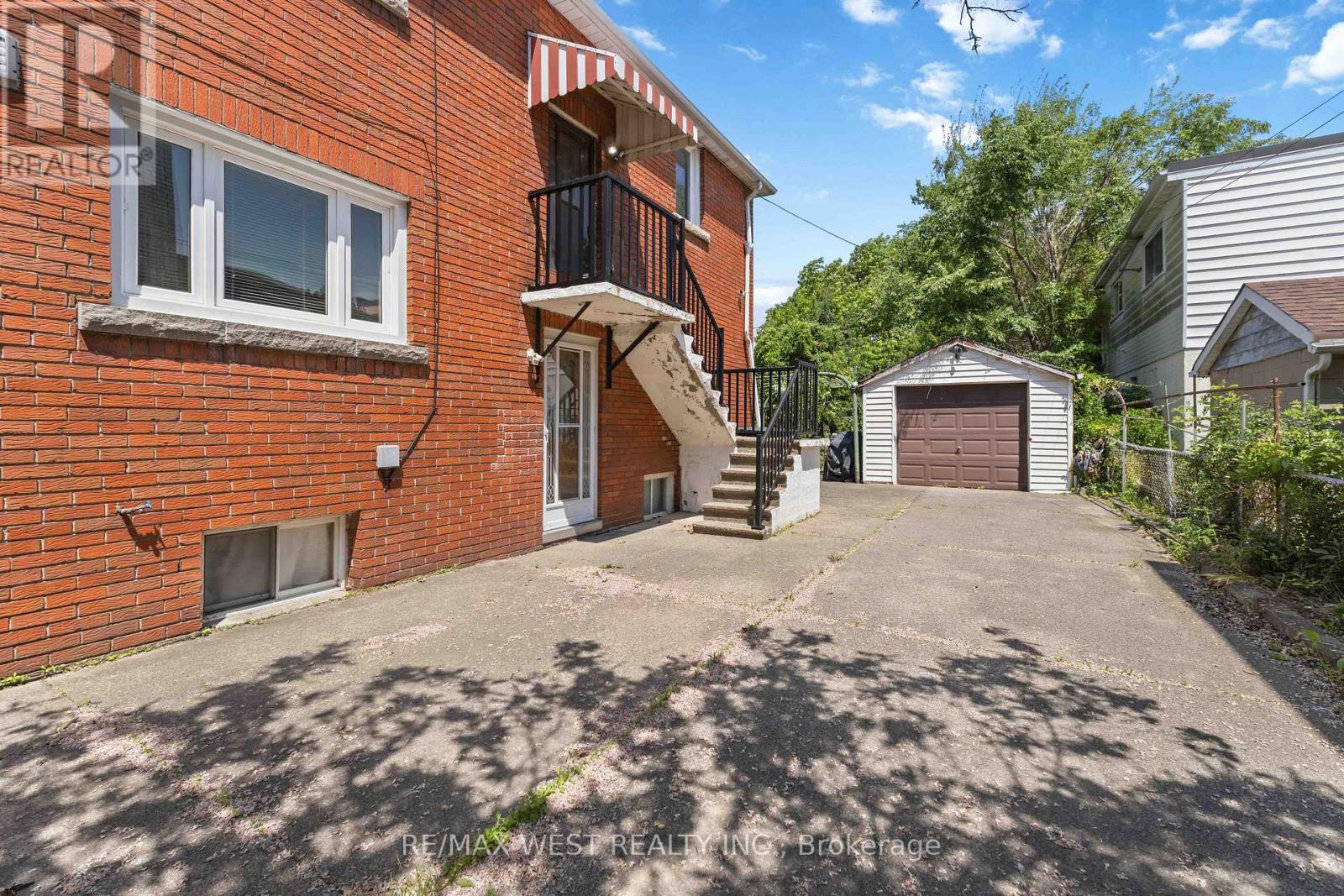 5177 KITCHENER STREET