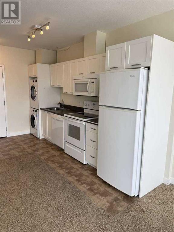 810, 3830 Brentwood Road NW