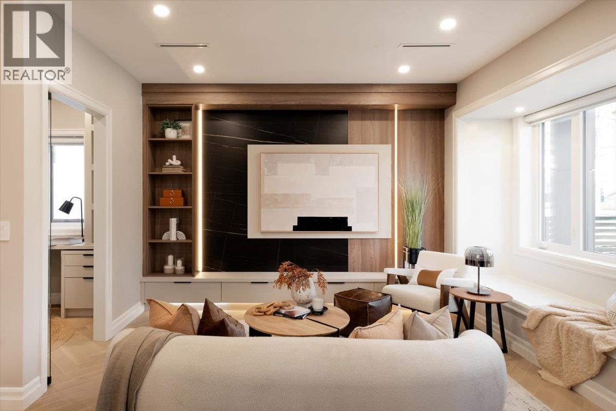 1 6061 SHERBROOKE STREET