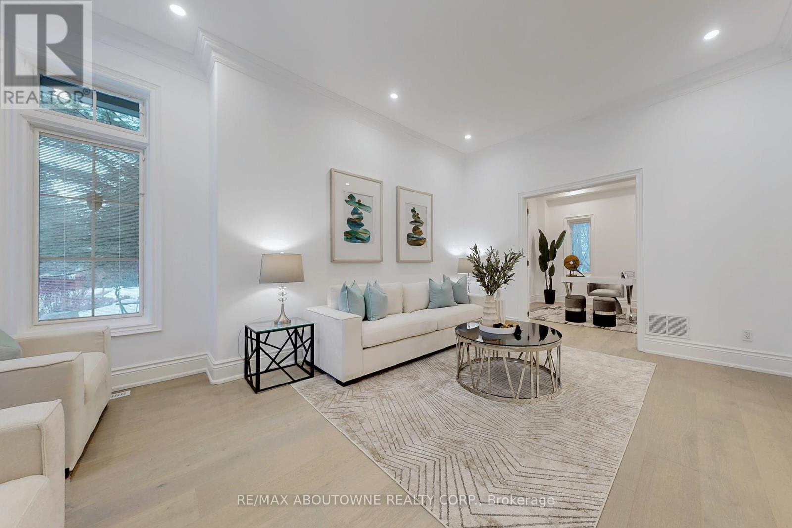 116 PARKWOOD COURT