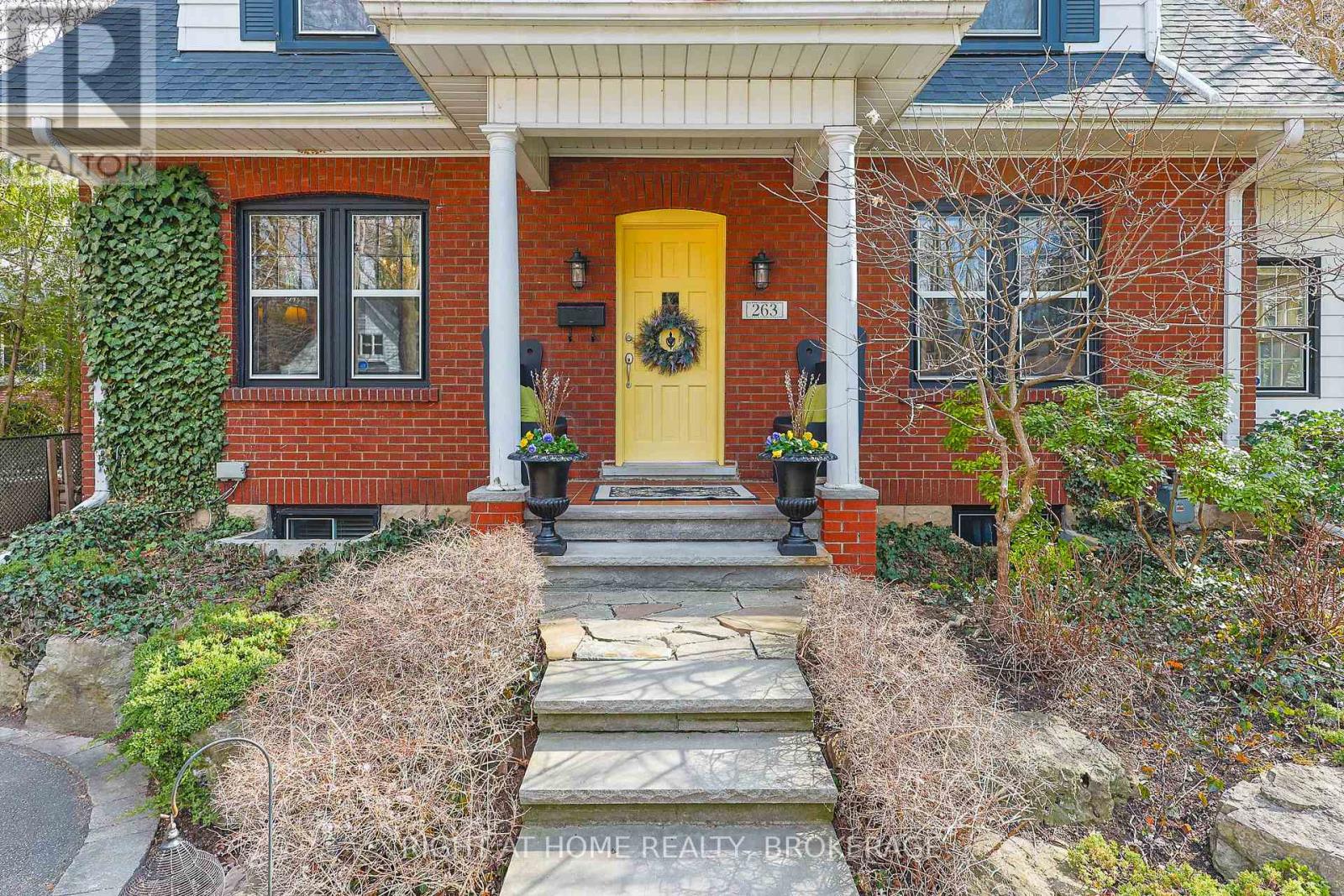 263 HART AVENUE