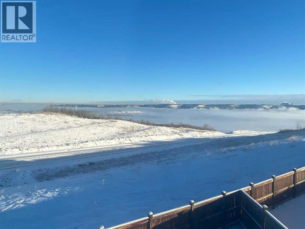 135 Legacy Reach Manor SE