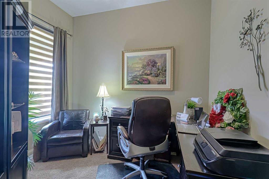 223 Sunset Square