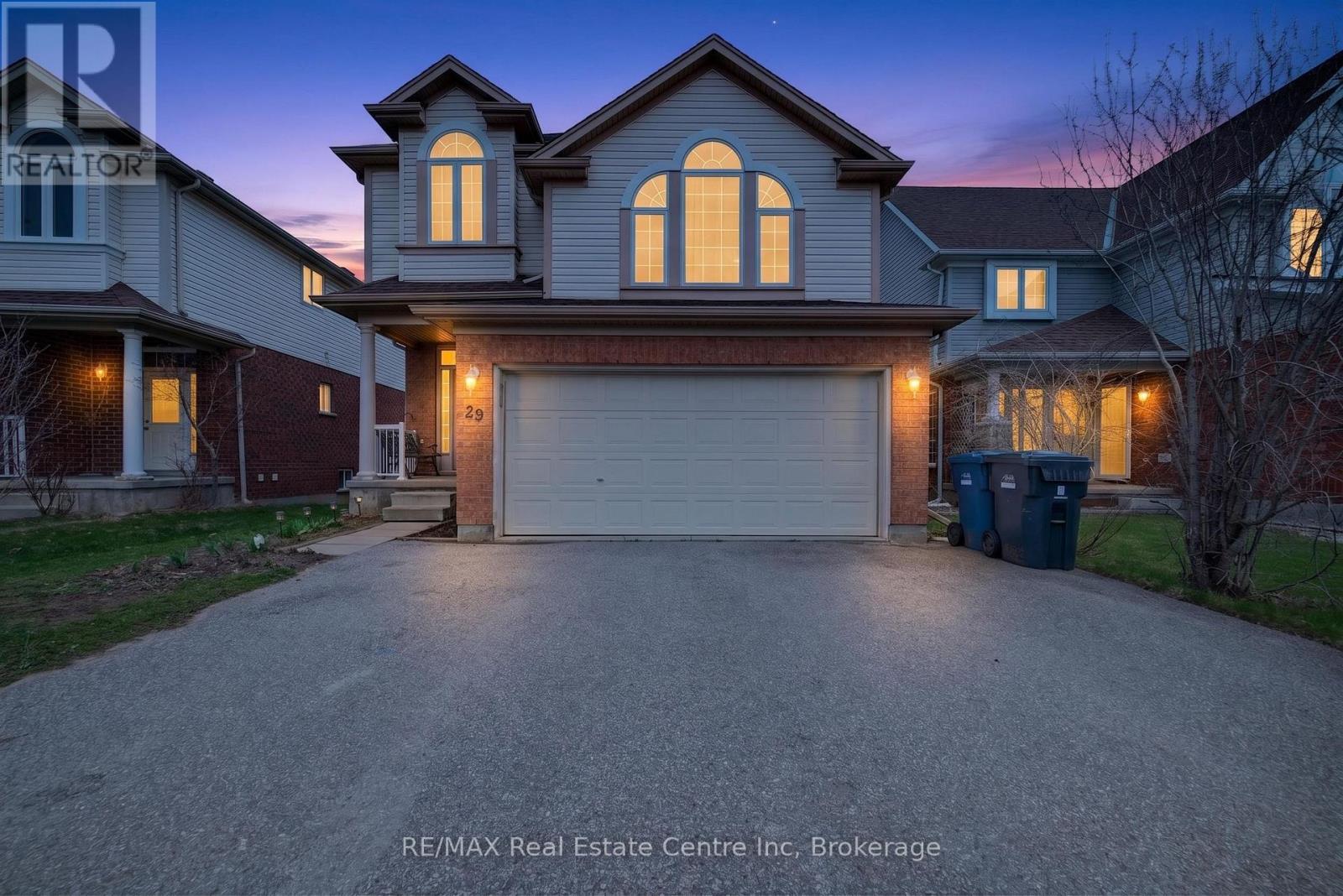 29 MILSON CRESCENT