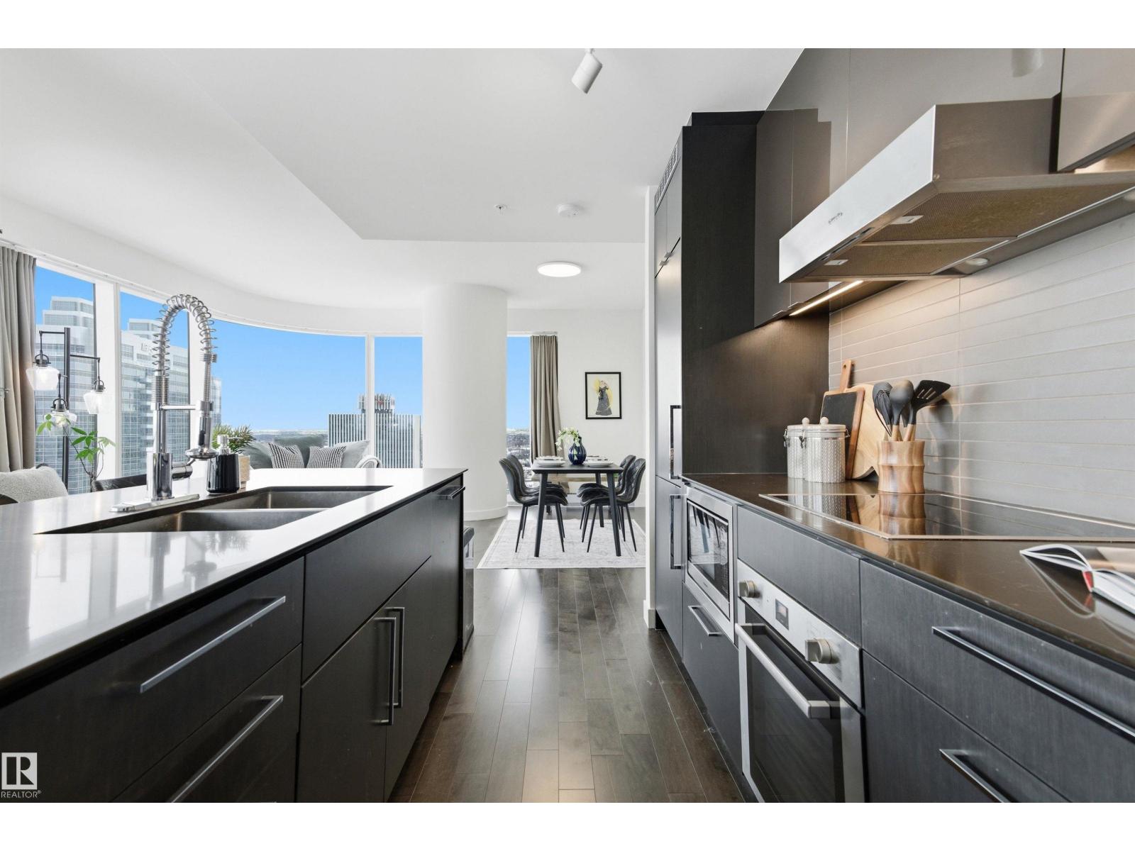 #2603 10360 102 ST NW