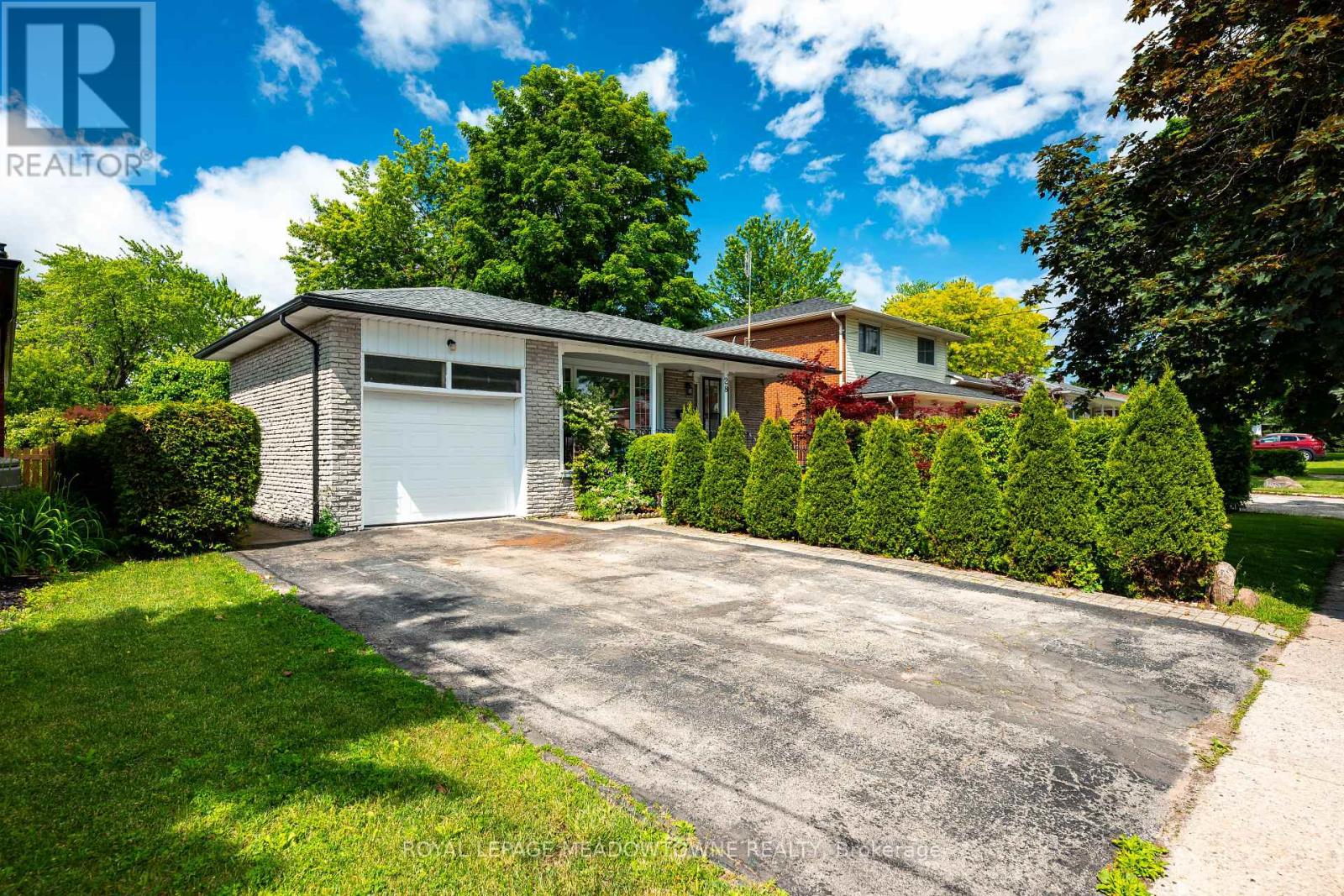 28 ALGOMA DRIVE