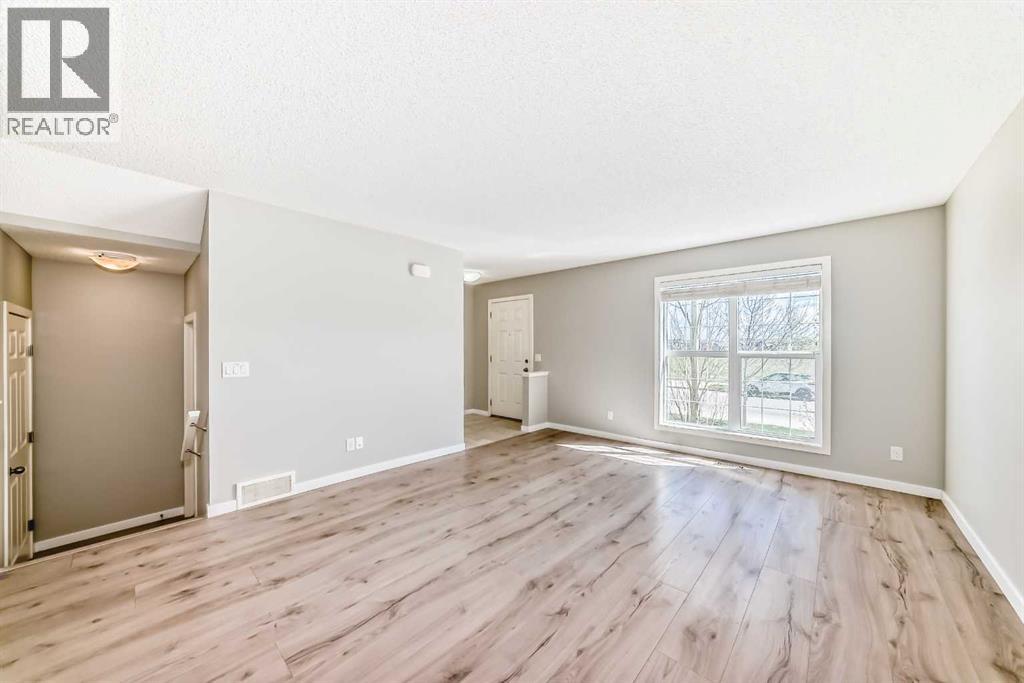 393 Legacy Boulevard SE