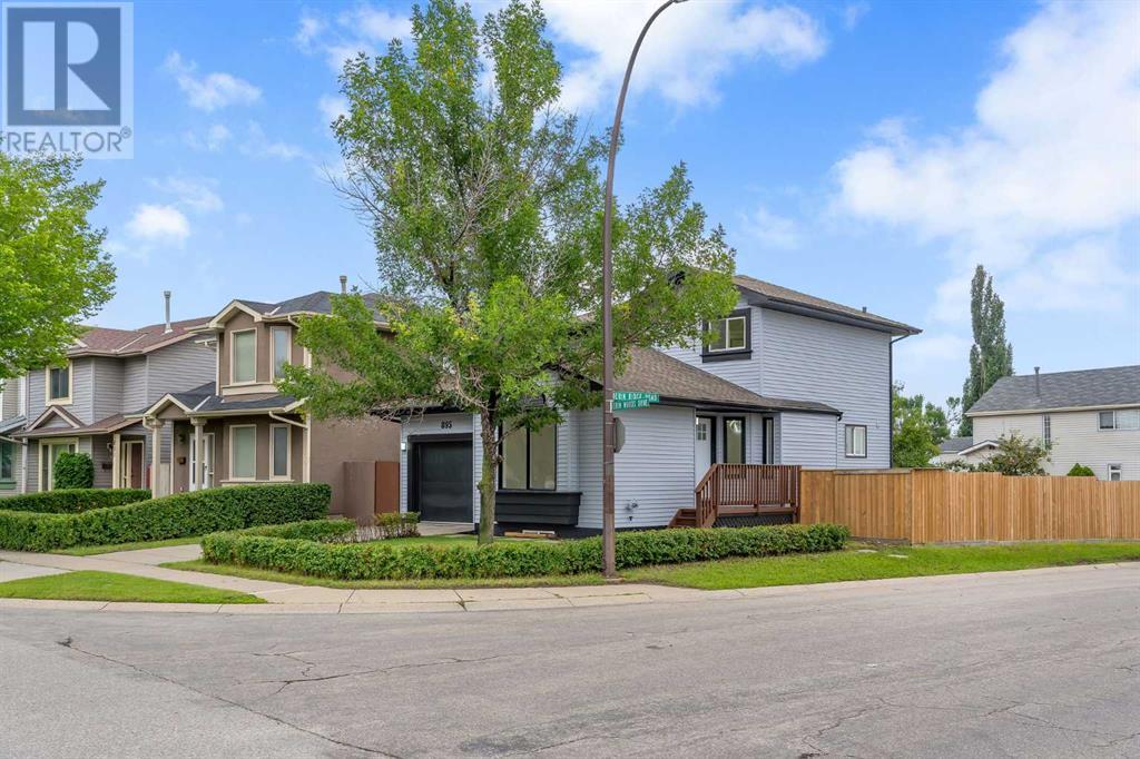 895 Erin Woods Drive SE