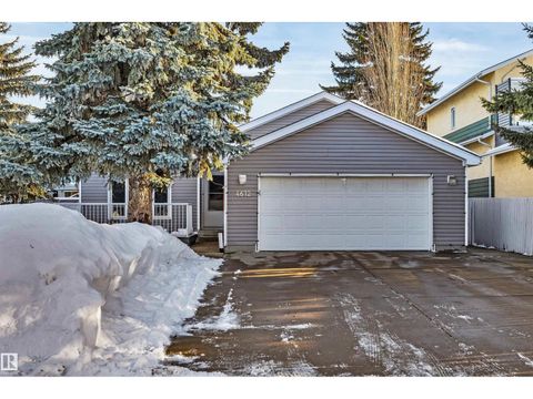 4612 10A AV NW Edmonton AB T6L4A6