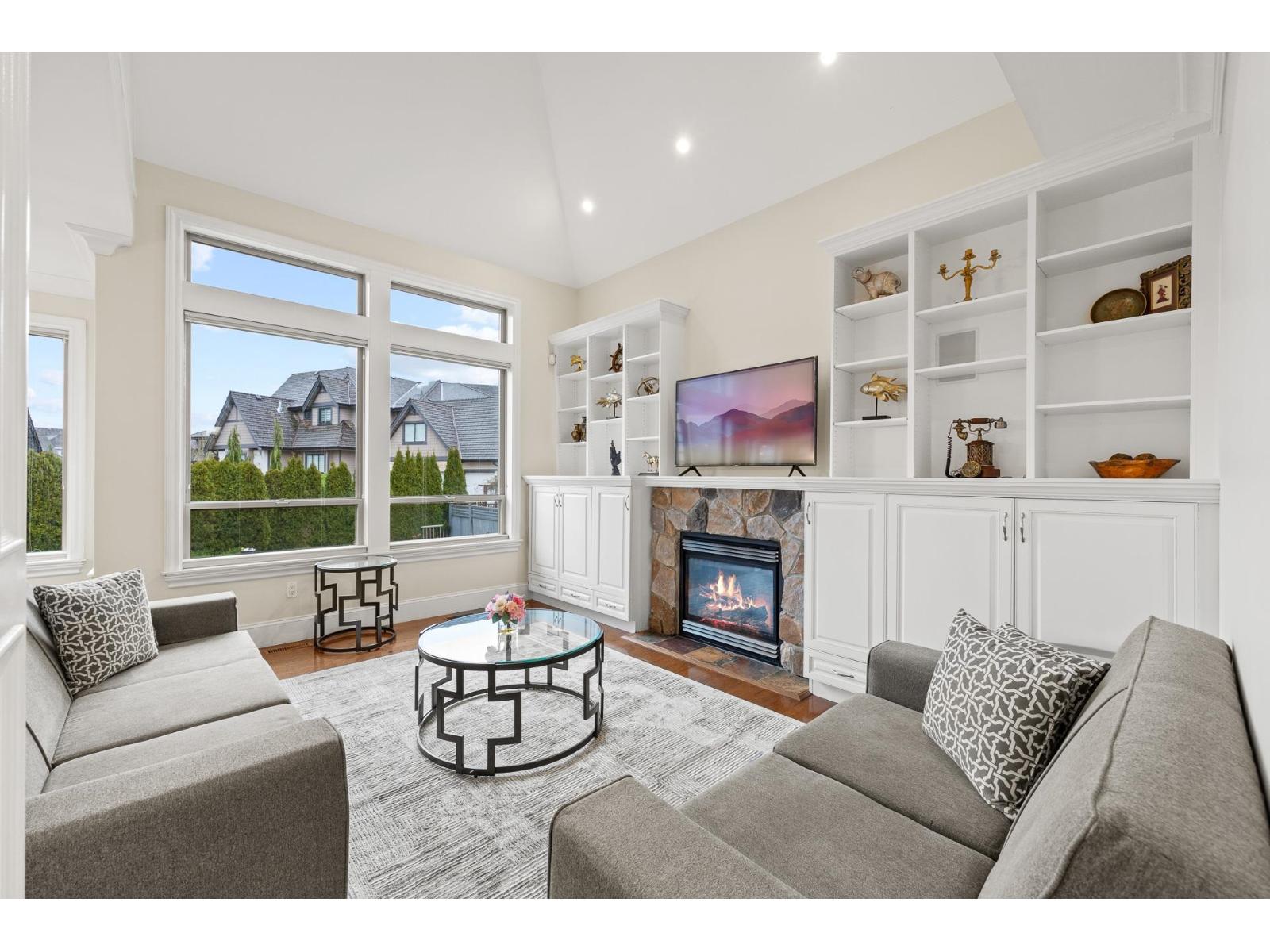 15963 DEVONSHIRE DRIVE