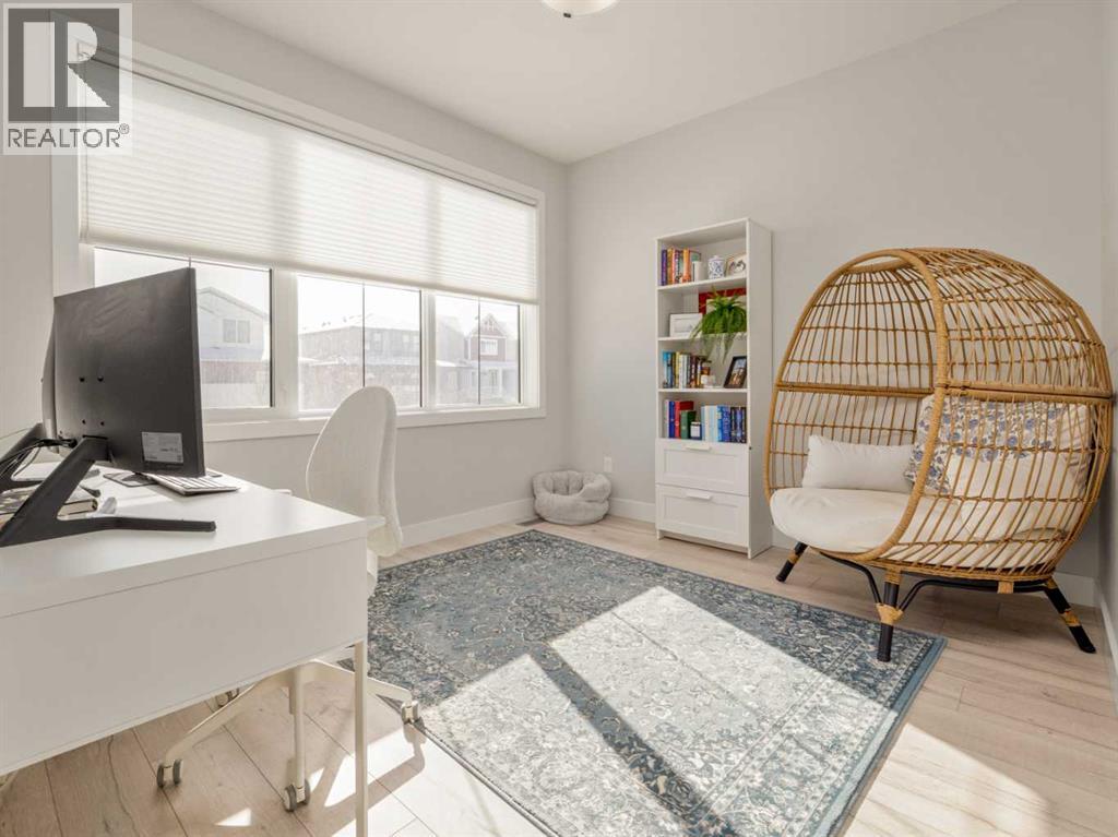 4359 Fairmont Gate S