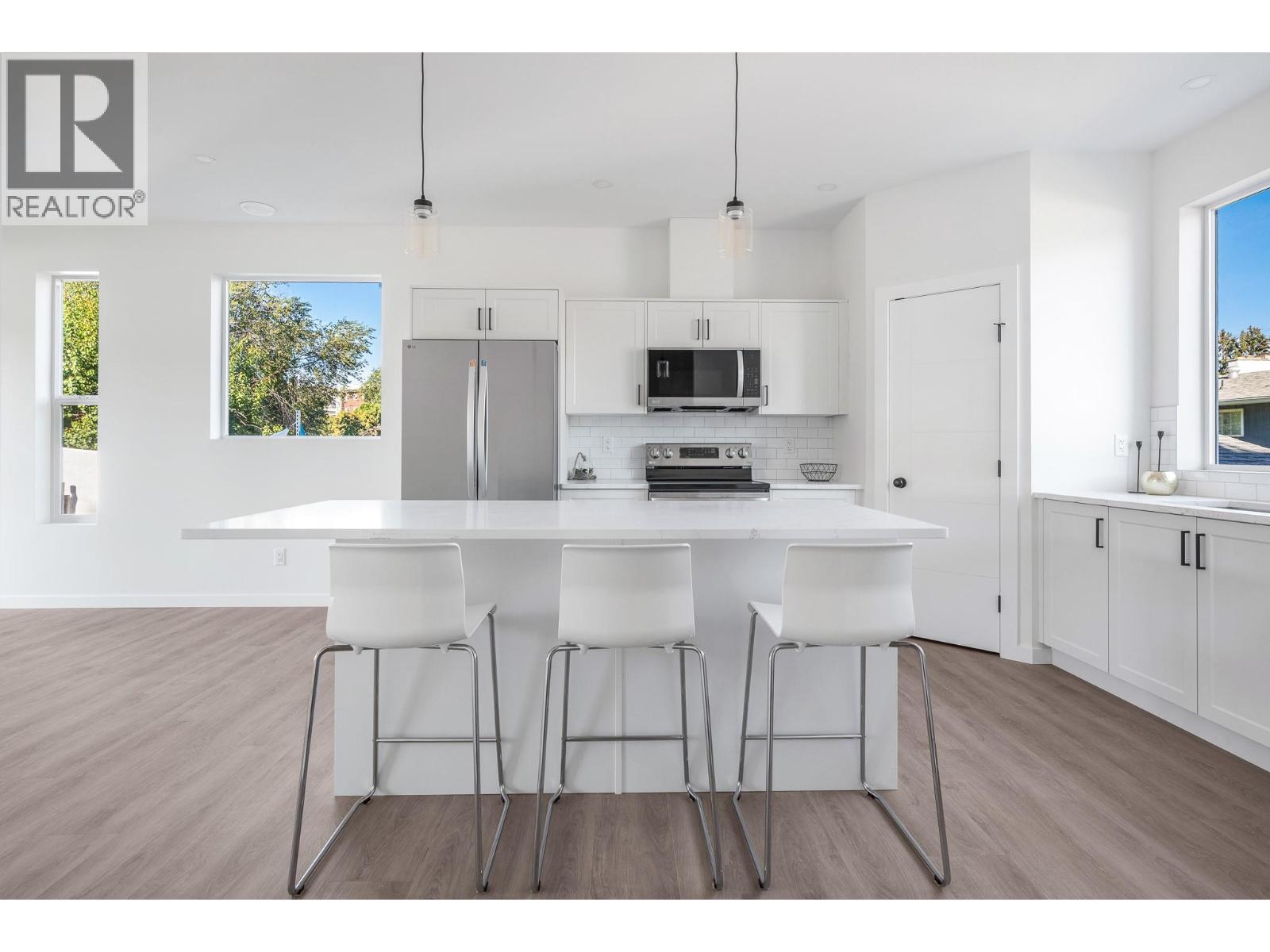 5661 Okanagan Landing Road Unit# 7 Lot# SL3