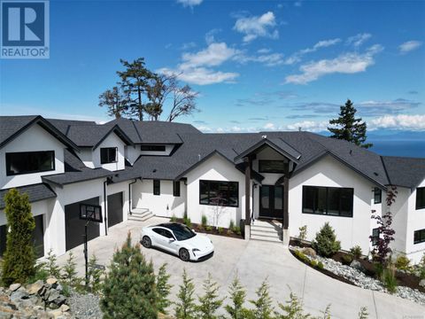 5060 Broad Ridge Pl Lantzville BC V0R2H0
