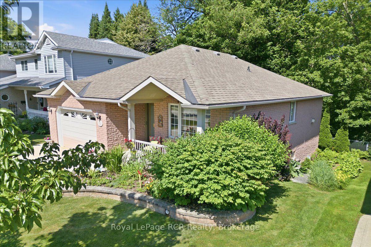 255 2ND AVENUE W