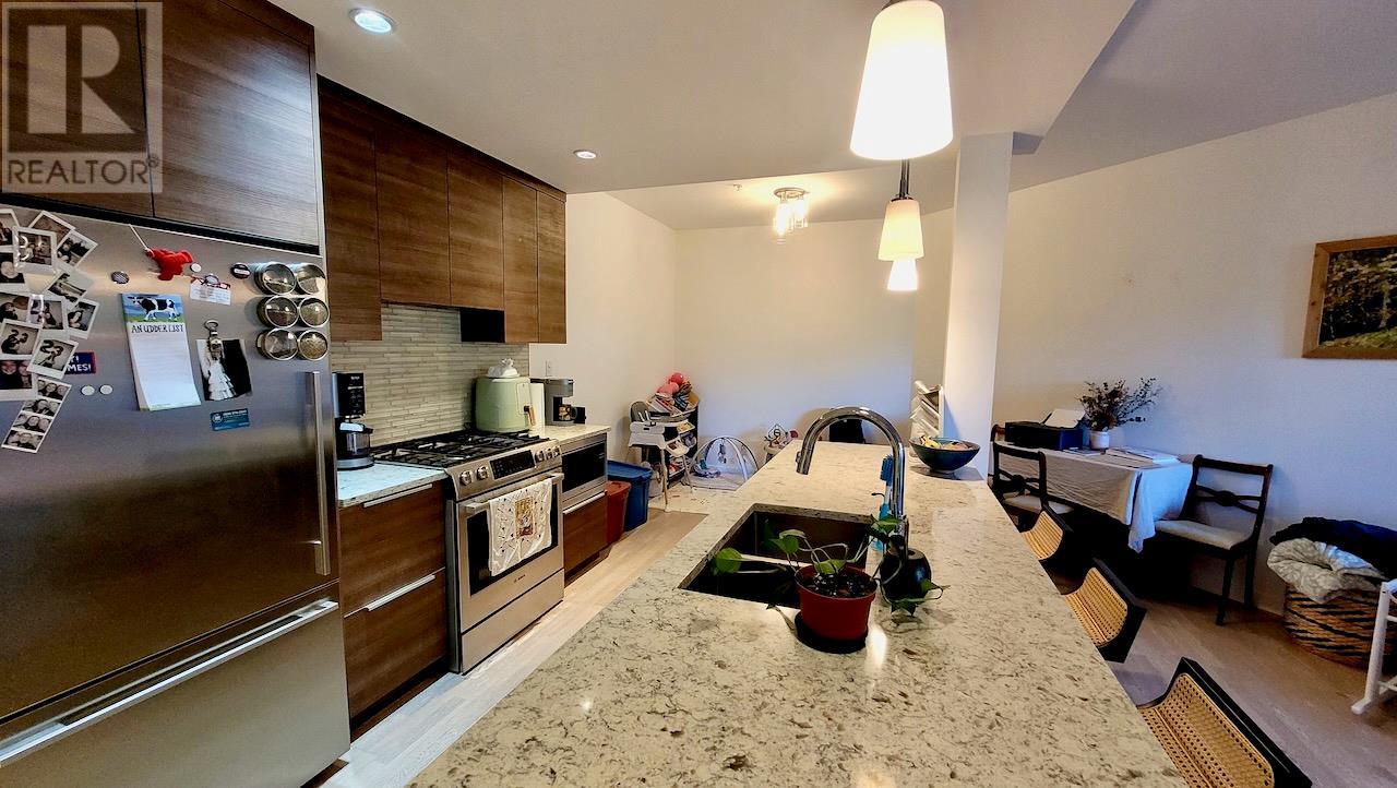 710 VERNON Street Unit# 201