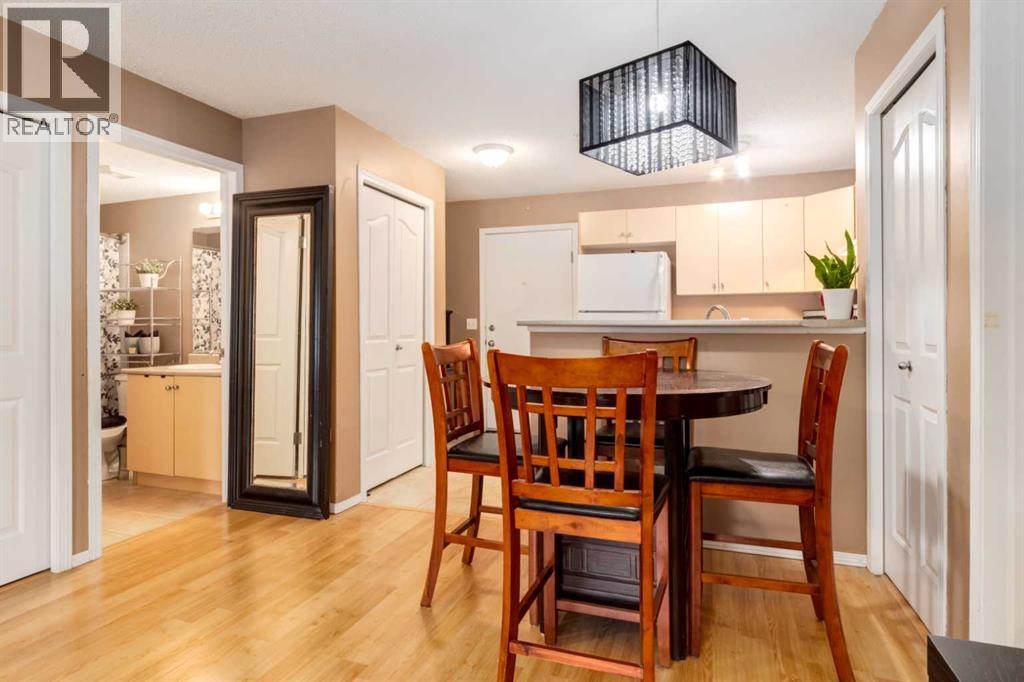 2128, 8 Bridlecrest Drive SW