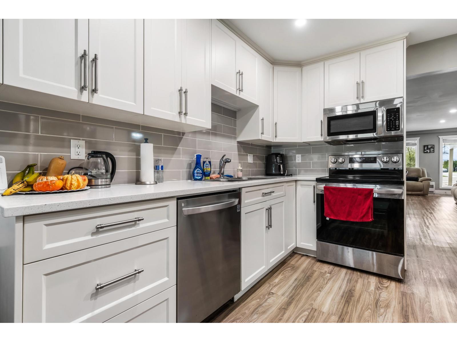 46479 BROOKS AVENUE|Chilliwack Proper South