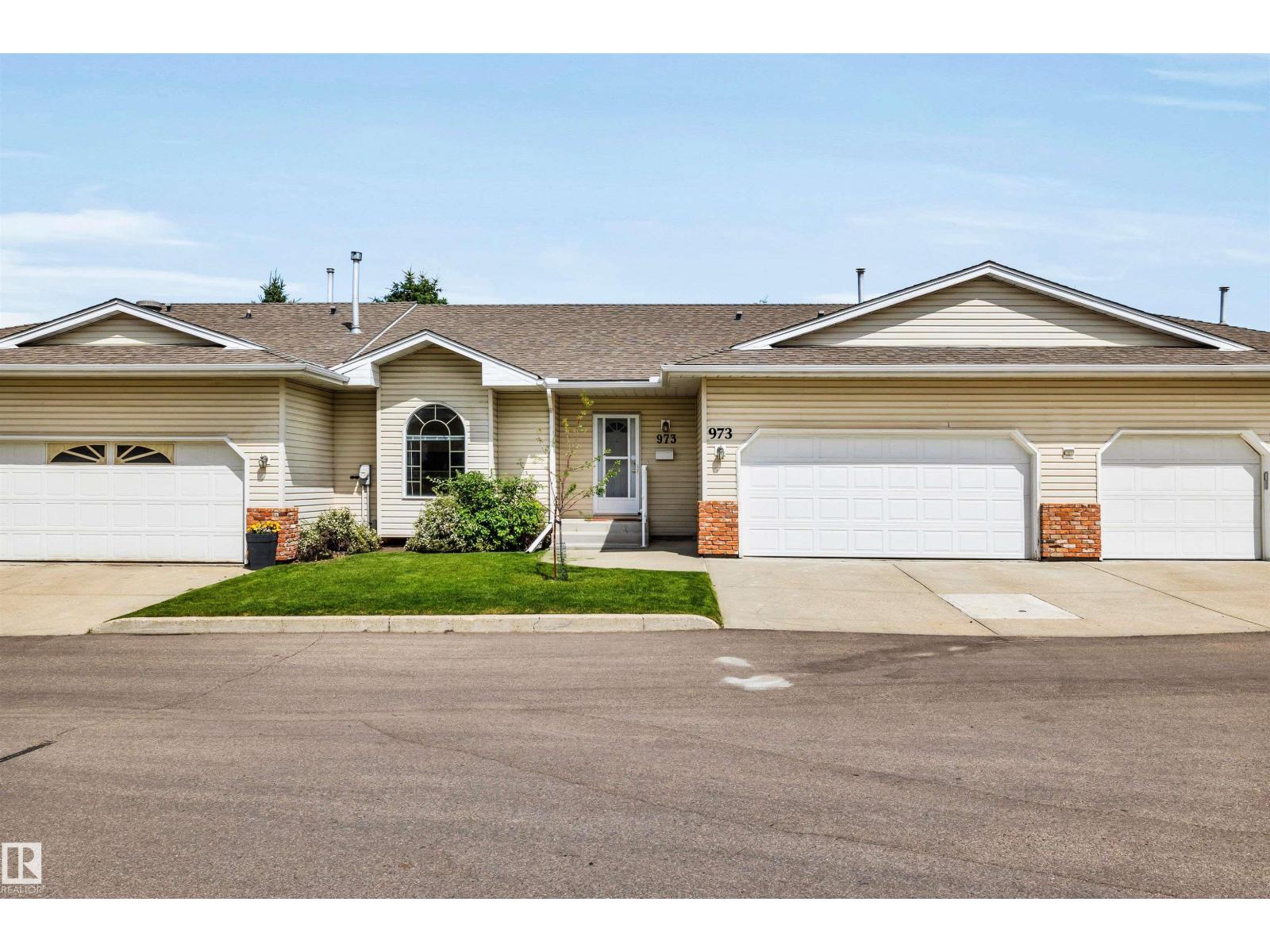 973 YOUVILLE DR W NW