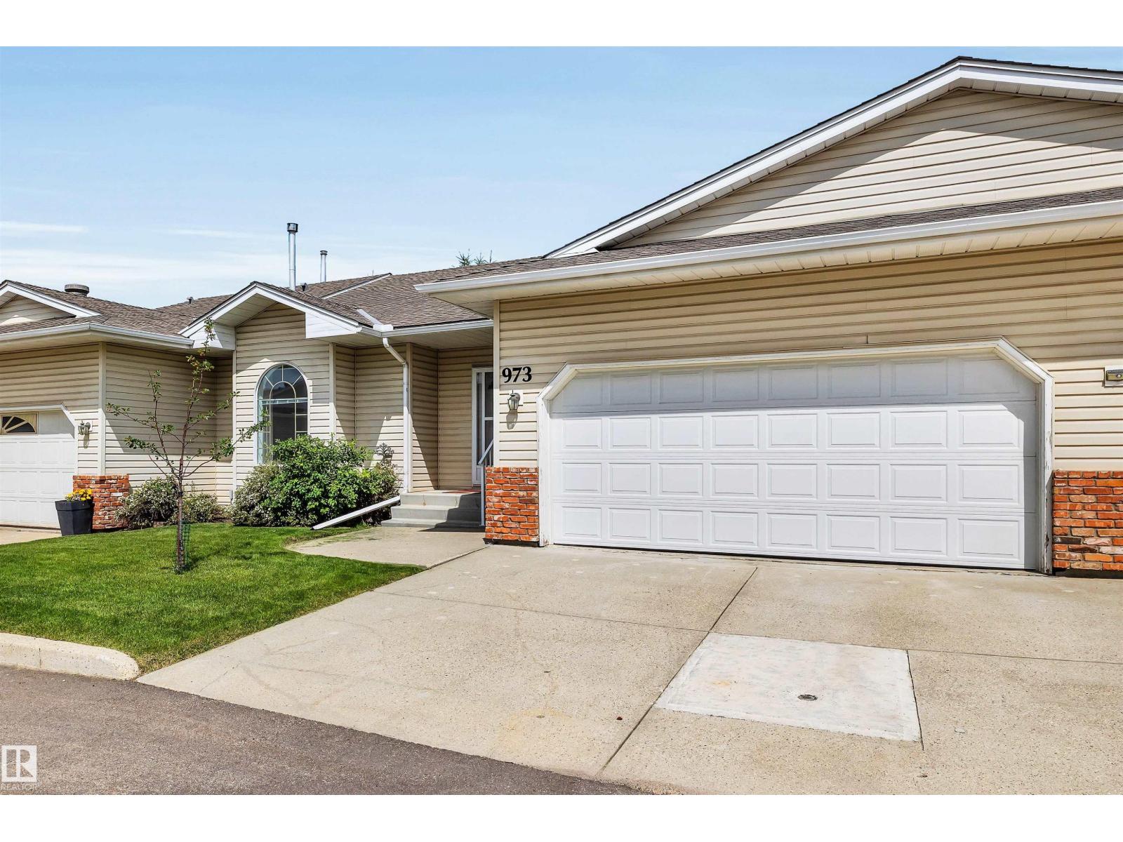 973 YOUVILLE DR W NW