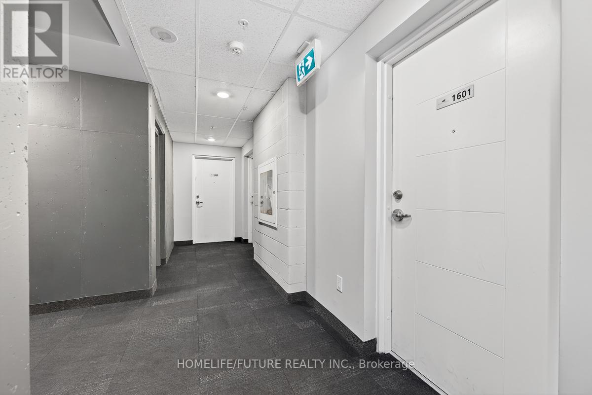 1601 - 318 SPRUCE STREET